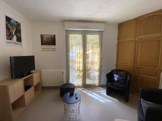 Appartement cosy Cauterets, télécabine, parking, Wi-Fi, 4 pers - FR-1-812-79 - Cauterets - 0