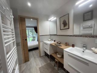 Chambres spacieuses à Cauterets, jardin privé, animaux acceptés - FR-1-812-108 - Cauterets - 0