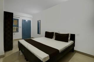 Hotel Sweet Voilet - Gurgaon - 3