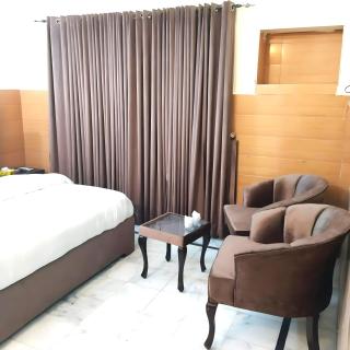 Tulip Residency Guest House - 6