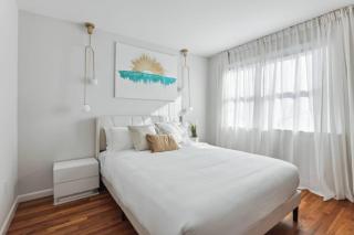 Luxury NY Retreat with Free Parking! - White Plains - 6