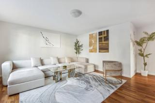 Luxury NY Retreat with Free Parking! - White Plains - 5
