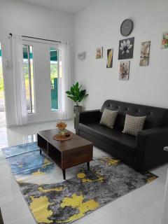 Homestay Ahmeliah - - 1