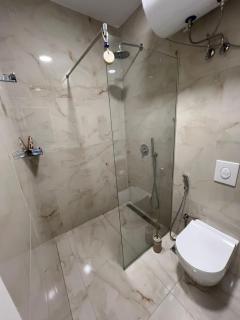 Ring Center Downtown Apartment - Tirana - 4