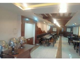Hotel Shafaaf Plaza, Shalimar Garden Srinagar - Srinagar - 5