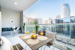Elegant 2 Bedroom in Business Bay with Burj View - 1