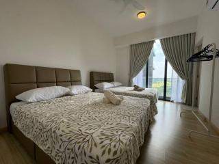 Mount Austin Cube 8 Teen - Double Queen Bed - Johor Bahru - 0