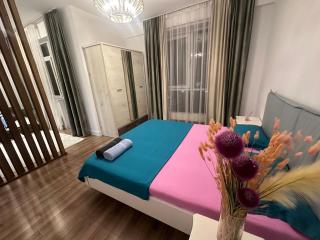 ЖК браун рядом Меги Розыбакиева - Almaty - 1