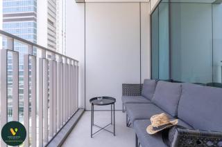 DOWNTOWN VIEWS II - VOGUE Luxurious One Bedroom Apartment with Balcony, Opposite Dubai Mall Skybridge - Dubaï - 5