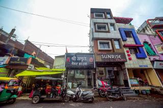 Kamari Hotels Vinayak - 7