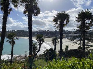 Appartement VUE MER surplombant la plage Trestraou à PERROS-GUIREC - Réf 912 - Perros-Guirec - 1