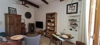 Studio cozy avec terrasse en centre ville - LʼIsle-sur-la-Sorgue - 2