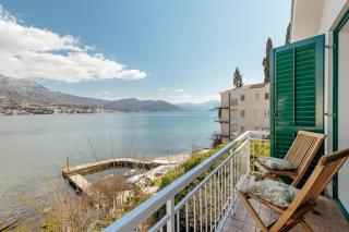 Detached Villa Njivice Sleeps6 Stunning Views Wifi - Igalo - 1