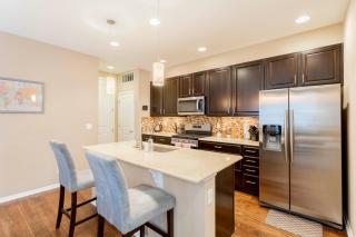Spacious Family Friendly Townhome in Central Park - Denver - 2