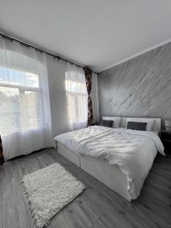 Lower Town Studio #1 - Sibiu - 0
