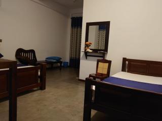 Ovenro hotel - Kataragama - 2