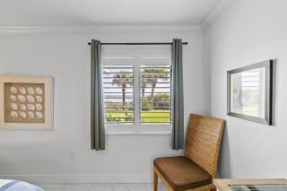 Shorehom by the Sea 14 - 0
