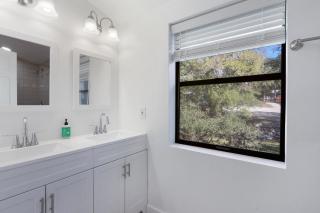 Wimberley Log Cabins Resort and Suites- Unit 3 - Wimberley - 3