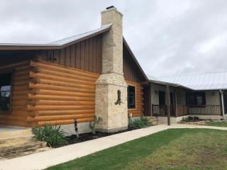 Gateway Gathering - Cabin - Luckenbach - 5