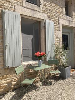 Rural 3 Bedroom Gite with Swimming Pool - - 9