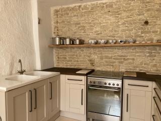 Rural 3 Bedroom Gite with Swimming Pool - - 5