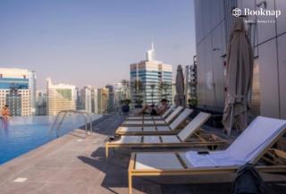 Cozy & Stylish 1 BHK Apartment at Marina Star - 7