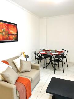 Apartamento con 2 dormitorios en el corazón de Recoleta - Buenos Aires - 5