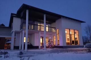 A home in a fairy tale landscape - 0