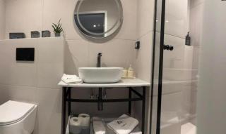 Triple A - Psiri Fruit Market Artistic Studios - FREE Parking - 1