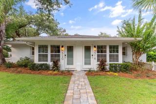 Perfect Symmetry - 520 Beach - 4 Bedrooms - 8