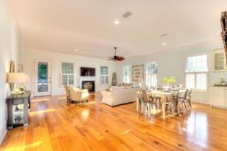 Watermark - 637 Demere Way - Demere Park - 8