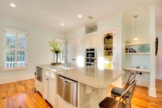 Watermark - 637 Demere Way - Demere Park - 5