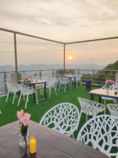 Hotel Le Belmont Mahabaleshwar - Mahabaleshwar - 8