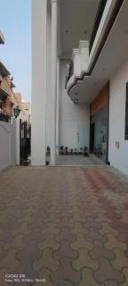Hotel - Varanasi - 6