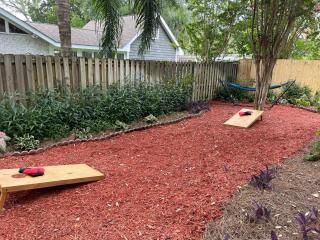 Pelican's Porch - 4318 Eighth Street - 4