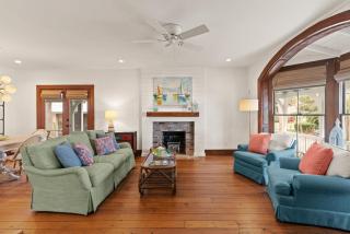 Morning Star - 1075 College Street - Demere Park - 4