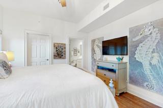 Vista Del Mar 305 - 1