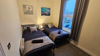 2 bedroom flat in Gloucester - Gloucester - 6