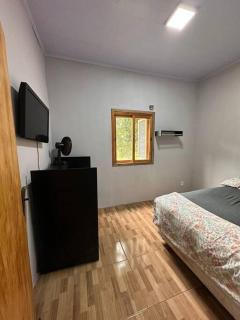 Casa na beira do rio com Lareira - 3