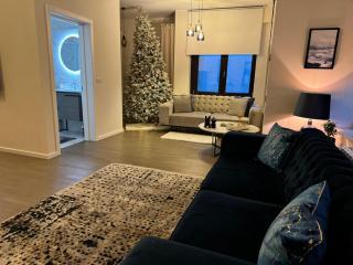 Studio Lux Central - 6