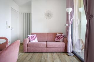 Casa Vacanze Maddalena - Palazzetto sul lago - Diamante Rosa - 1