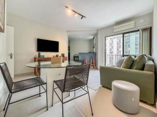 Flat com serviços e vista mar - 8