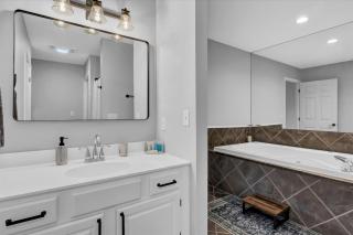 Bluebird Cottage - 9