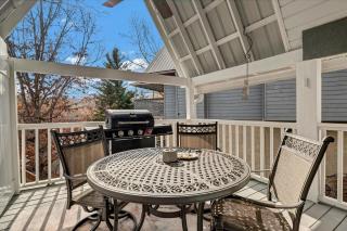 Bluebird Cottage - 8