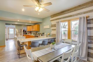 Walk to Beach Home with Pool in Vermilion - Vermilion - 2