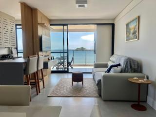 Frente Mar! Alto padrão na Praia de Palmas! OO02I - 3