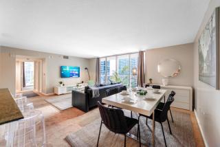 Prime Brickell Condo with Stunning Views - Miami - 8