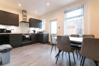 Urmston House - 7