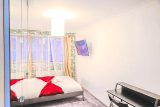 Contractors Long & Short Stay near City Centre by AltoLuxoExperience Short Lets & Serviced Accommodation with Free Parking & Wifi - Bristol - 6