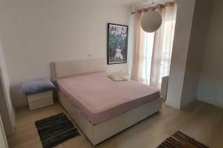 Umana Apartment - Stylish & City Center - Tirana - 1